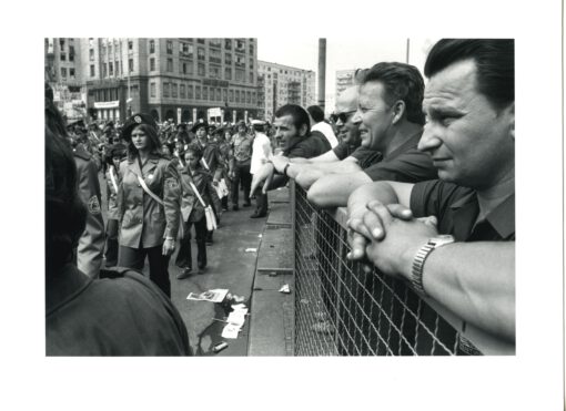 4. August 1973, Berlin-Friedrichshain, Karl-Marx-Allee, Ecke Strausberger Platz. Weltfestspiele der Jugend und Studenten